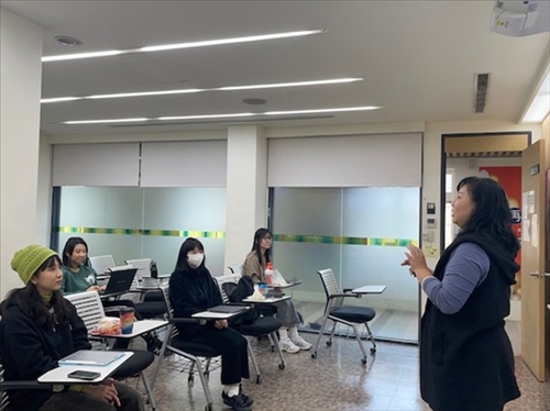 陳老師的熱情及活力鼓舞了未來想投入輔導教師工作的同學