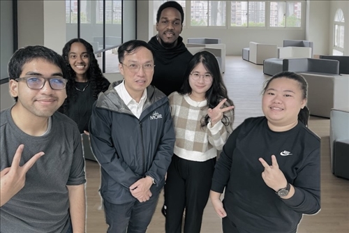 反映住宿生活的學生