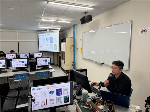 蔡文龍老師開場