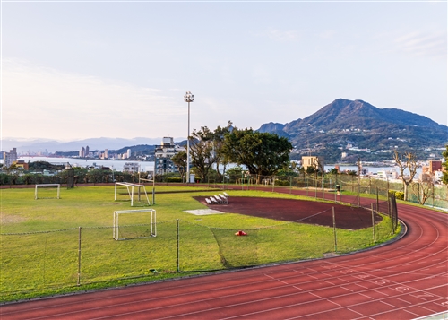 觀音山與關渡橋
