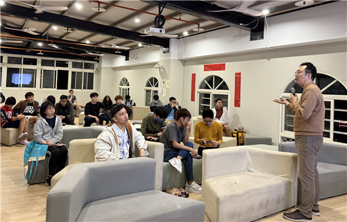 院長提醒學生學習及生活上的正確態度