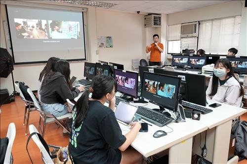 業師介紹製作動畫中的分鏡