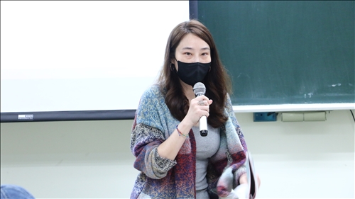 邀請西班牙語文學系-張芸綺副教授進行「西班牙語會話(二)」課程觀課交流
