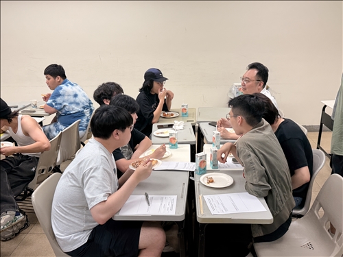 包正豪院長與三年級學生交流