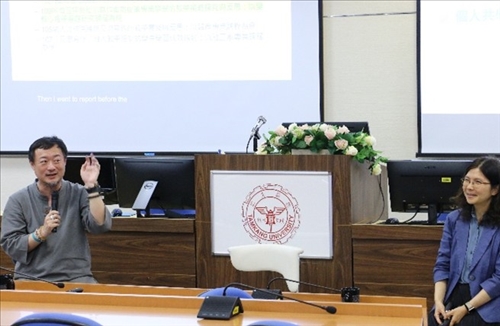 張老師分享使用鷹架輔助學生進行反思寫作