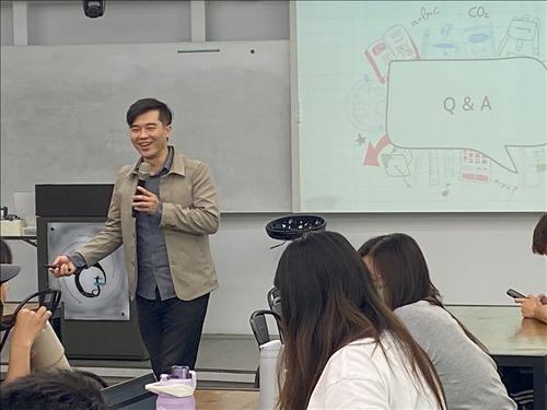 查爾獅回復同學問題