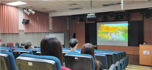 學生聆聽演講-預習一般圖片的觀看
