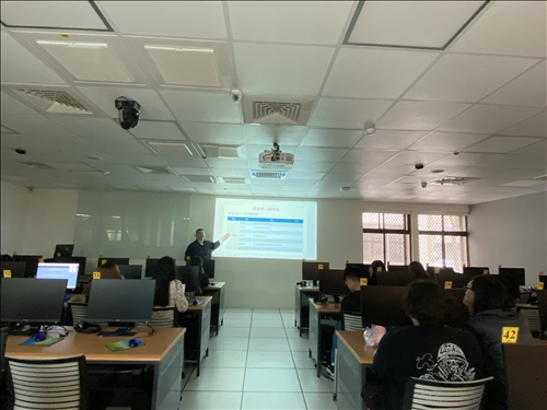 講解角色及功能說明