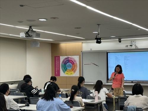 老師講解該科重點內容