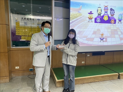 林廷翰講者跟活動同學合照