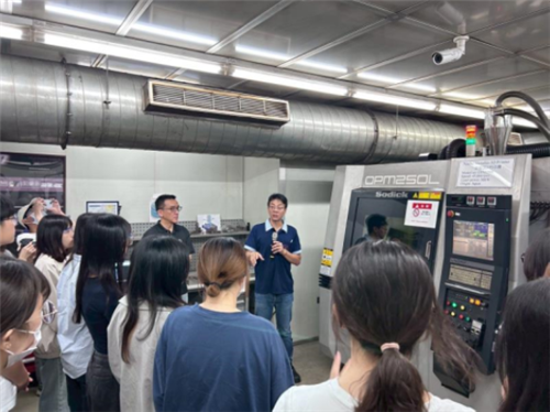 講解流程線上的機器_宗緯工業