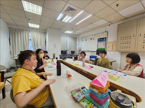 透過老師引導了解個案生涯興趣