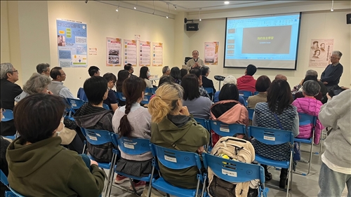 觀眾們專注聆聽王伯昌教授的演講