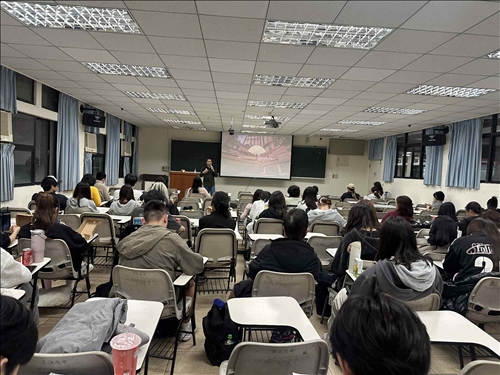 此場演講參加同學踴躍