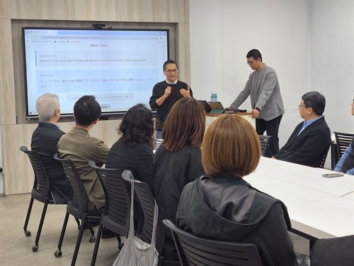 淡江大學工學院兼AI創智學院、精準健康學院院長李宗翰開場致詞。