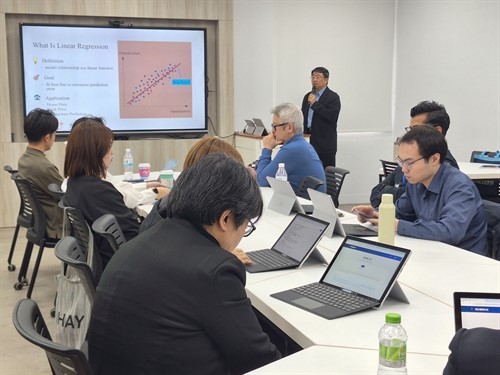 淡江大學石貴平資訊長系統性地梳理AI基礎理論。