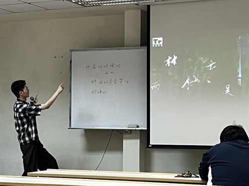 講者介紹《小娟 (化名) 》為思辨能力的舉