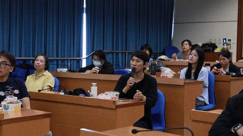 05與會老師說明過去教學實踐經驗