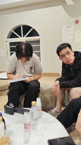 學生詢問關於更換全民健保卡事宜