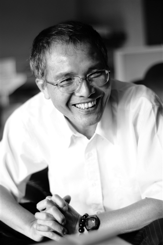 彰智阿信李及時 牽孩子的手找生命出路