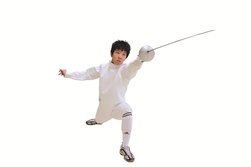 西洋劍黑馬兵耿豪 克服限制 贏得自信與獎盃