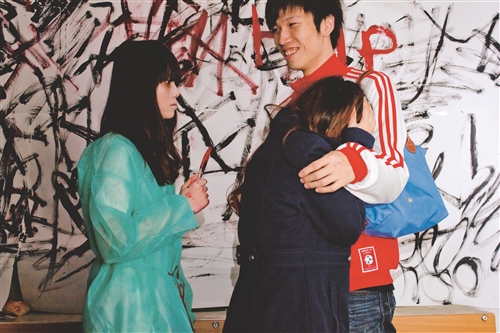 建鬼啦！同學抱頭鼠竄