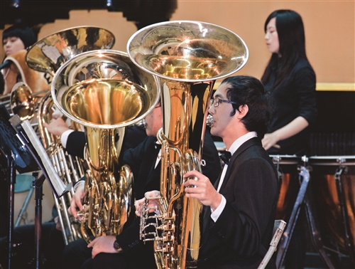 期末成發強強滾