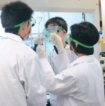 鍾靈化學競賽爆人潮