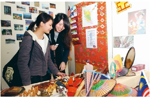 僑物展包羅萬象 印尼泡麵超人氣