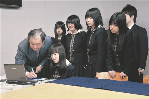 台日書法交流  e筆神技  讚嘆聲不斷