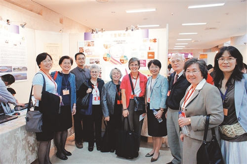 圖書館海報奪冠  六月赴美國展出