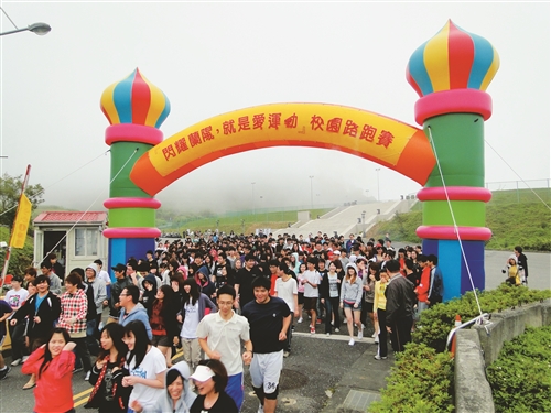 就是愛運動 蘭陽路跑近500人熱情參與黃銘川、黃雯鈺、陳棠笙、莊慧怡奪冠