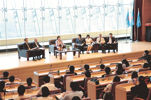 與校長有約 大四學生座談會 互動熱絡