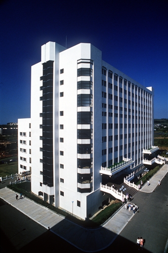 商管大樓外觀-08