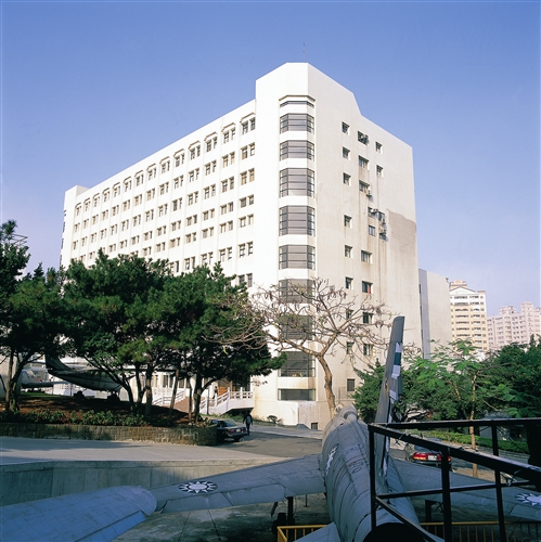 商管大樓外觀-09