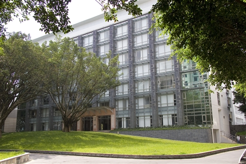 外國語文大樓外觀-05