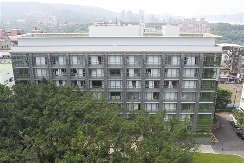 外國語文大樓外觀-07