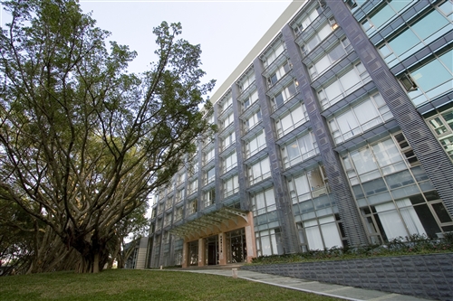 外國語文大樓外觀-16