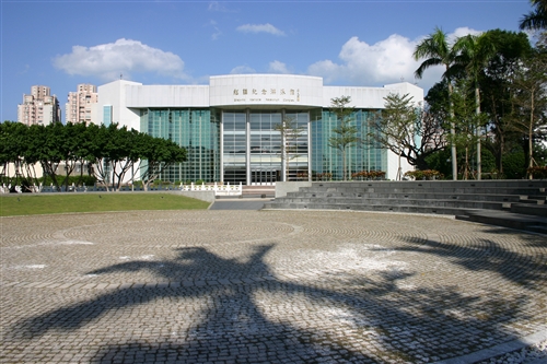 紹謨紀念游泳館外觀-05