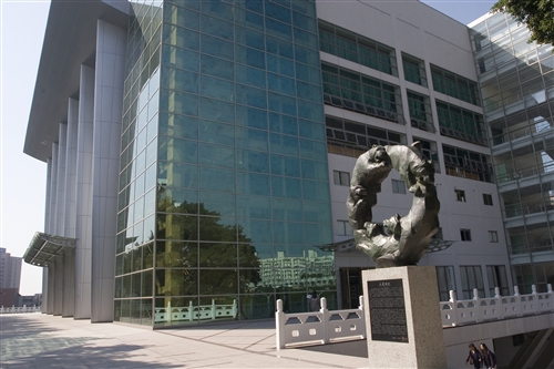 紹謨紀念體育館外觀-02