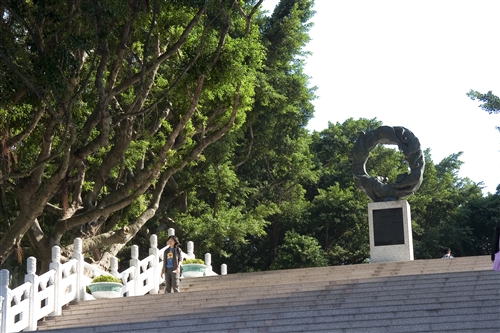 紹謨紀念體育館外觀-03