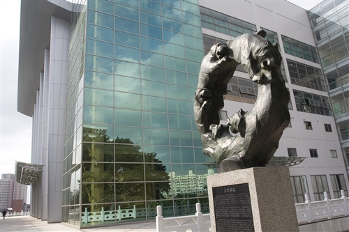 紹謨紀念體育館外觀-09