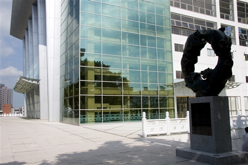 紹謨紀念體育館外觀-16