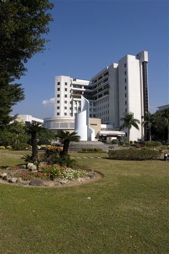 驚聲紀念大樓外觀-04