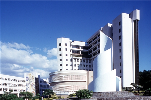 驚聲紀念大樓外觀-08