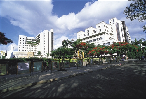 驚聲紀念大樓外觀-09