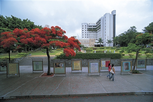 驚聲紀念大樓外觀-10