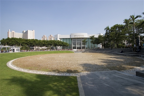 驚聲銅像廣場-05