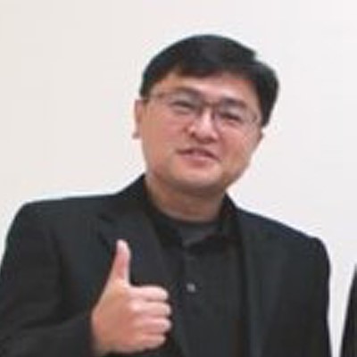 武士戎 教授兼學生事務處處長